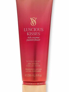 VICTORIA SECRETS Luscious Kisses Fragrance Lotion NWT